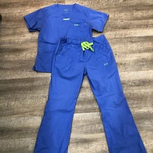 IguanaMed blue scrubs set